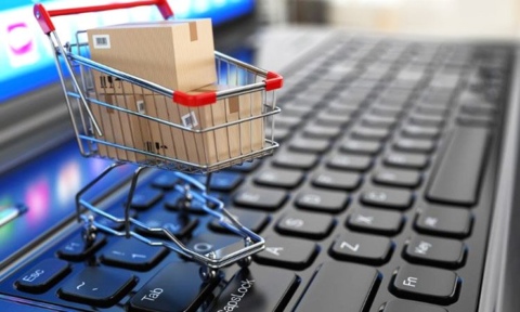 Ventas online del retail crecen 6,5% en primer trimestre de 2026 con alza en Vestuario y Calzado