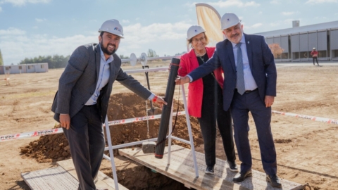 Inician obras de la primera Escuela de Medicina y del Centro de Simulación Clínica de Ñuble Inician obras de la primera Escuela de Medicina y del Centro de Simulación Clínica de Ñuble