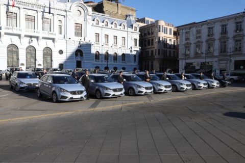 Valparaíso: Entregan 38 vehículos a la PDI para reforzar tarea contra el crimen organizado y el control migratorio