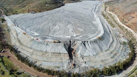 Multan a Minera Las Cenizas por contaminación de río y quebrada en Cabildo
