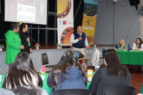 Quintero realiza jornada de capacitación en gerontología para funcionarios públicos