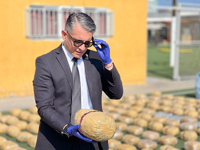 Fiscal de Antofagasta habla de ''fenómeno sin precedentes'' tras incautación de otros 1.700 kilos de drogas en sólo 24 horas