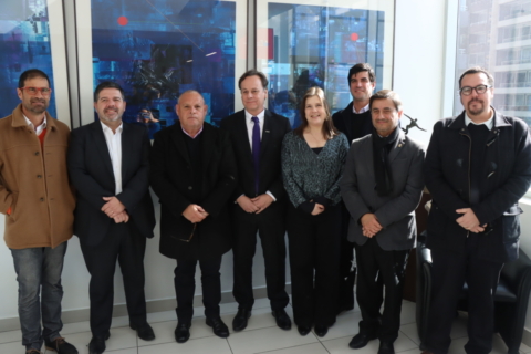 Presentan cartera de 58 proyectos para impulsar crecimiento de Región de Valparaíso