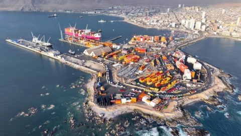 Puerto de Iquique incrementa 13% su movimiento de carga durante julio