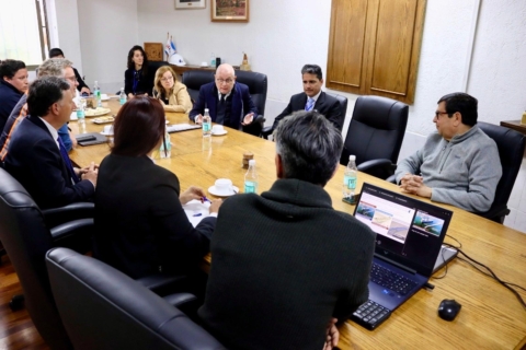 Embajador de Argentina visita Puerto Antofagasta y conoce avances clave para la integración regional