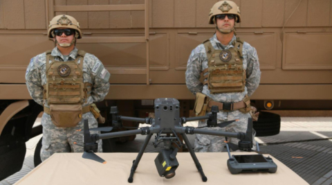 Ministra de Defensa entrega 21 drones a las Fuerzas Armadas para reforzar control fronterizo en el norte