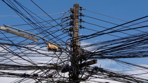 Villarrica inicia retiro de cables en desuso bajo la Ley ''Chao Cables'' Villarrica inicia retiro de cables en desuso bajo la Ley ''Chao Cables''