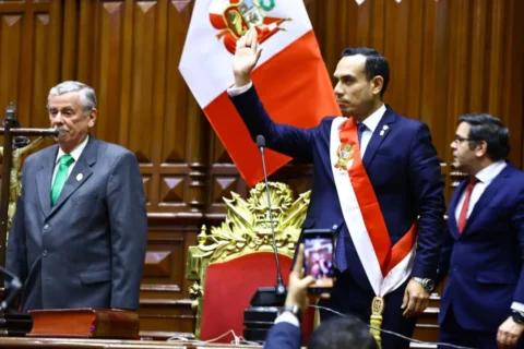 Nuevo Presidente de Perú le declara la guerra a delincuencia y al crimen organizado