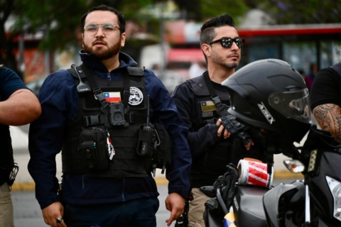 Santiago, Recoleta e Independencia reciben cámaras corporales para reforzar seguridad municipal