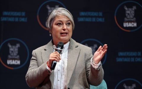 Jeannette Jara llama a la unidad para una oposición propositiva