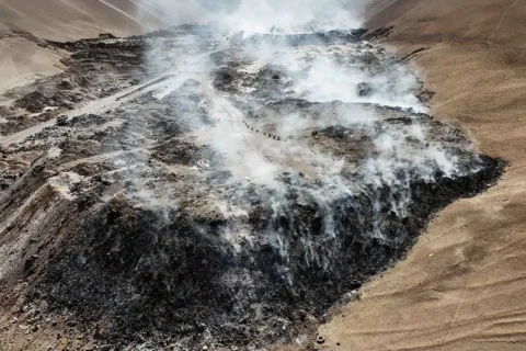 Alcalde de Arica señala que migrantes colapsaron el vertedero de la ciudad