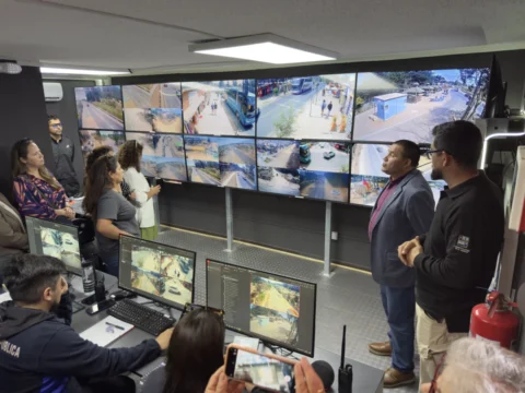 El Quisco inaugura nueva central de televigilancia en Isla Negra