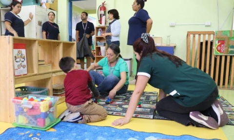 Fundación Integra habilita jardín infantil de emergencia en Penco para apoyar a niños afectados por incendios forestales Fundación Integra habilita jardín infantil de emergencia en Penco para apoyar a niños afectados por incendios forestales