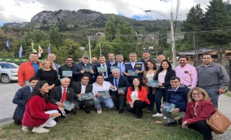 Gobierno Regional inaugura infraestructura y firma convenios en la provincia de Palena