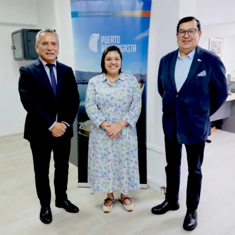 Embajadora de México en Chile visita Puerto Antofagasta para fortalecer la conectividad internacional