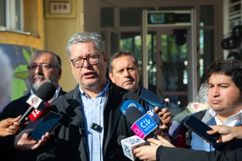 Temuco destaca como pionero en uso de detectores de metales tras entrada en vigencia de la ''Ley Insuco''