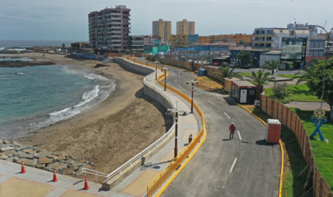 Obras en borde costero Bellavista recuperan playa y refuerzan conectividad en Iquique