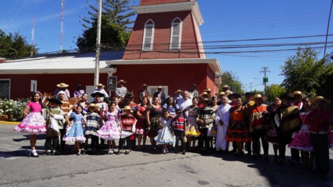 Vicuña realiza tradicional Fiesta de Cuasimodo con recorrido comunitario