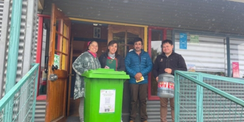 Dalcahue implementa proyecto para reutilizar y reciclar residuos textiles