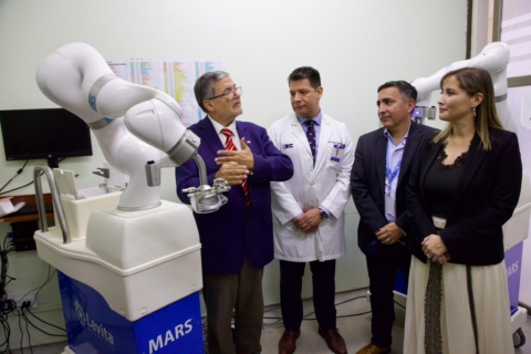 San Felipe: Hospital San Camilo realiza cirugías con robot MARS y reduce invasividad en intervenciones