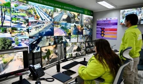 Renca inaugura central de televigilancia con más de 100 cámaras para reforzar seguridad