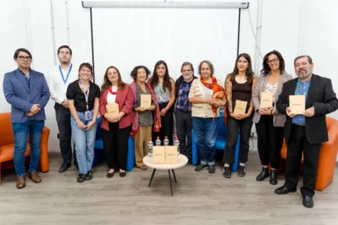 Lanzan libro “Mistral” en aniversario de Gabriela Mistral y a 80 años del Nobel