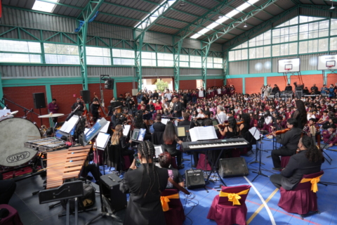 Proyecto ''Paseo Sinfónico Rural'' lleva conciertos y talleres a escuelas de San Antonio