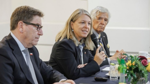 Gobierno y empresarios conforman mesa para destrabar inversiones turísticas