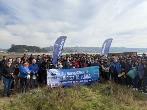 Comunidad Logística participó en primera limpieza de playas del año en Talcahuano