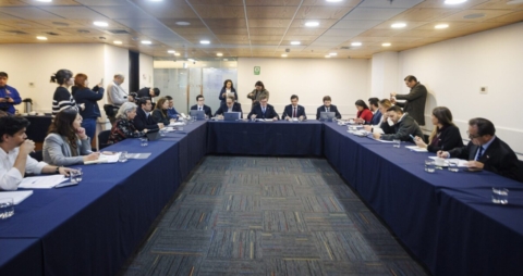 Municipios y Gobierno crean mesa de trabajo para abordar cambios urbanos y déficit habitacional