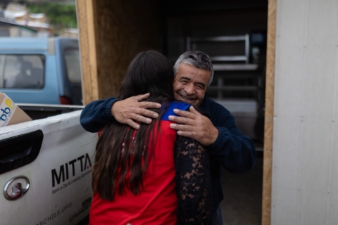 Walmart Chile entrega módulos comerciales a emprendedores afectados por incendios en Biobío