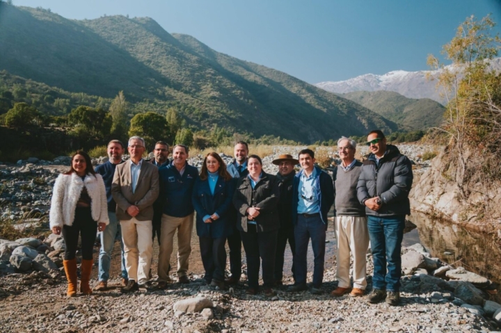 Embalse Bollenar proyecta seguridad hídrica para 1.500 agricultores en la región de O'Higgins