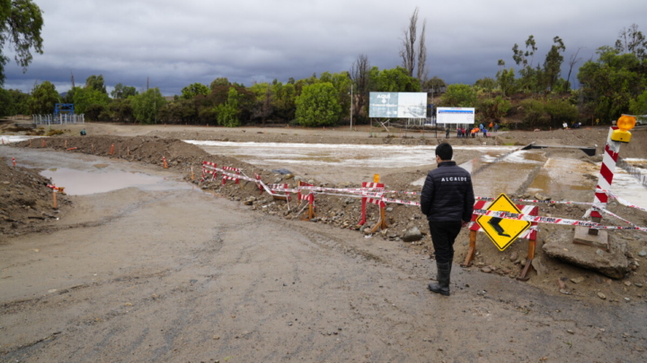 Aumentan a 13 los fallecidos; siete desaparecidos y más de 63 mil personas están aisladas
