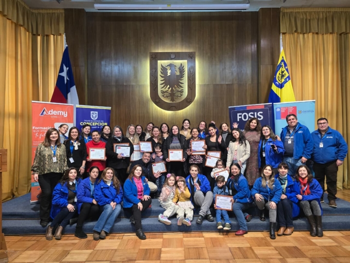 Finaliza ciclo de capacitaciones comunitarias para personas cuidadoras en el Biobío