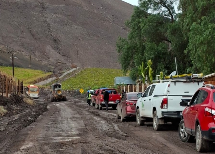 Trabajos de despeje avanzan en rutas de Atacama Trabajos de despeje avanzan en rutas de Atacama