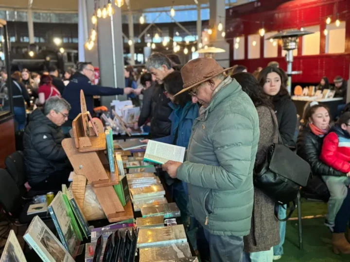 Temuco celebra nueva Expo Literaria Letras & Café