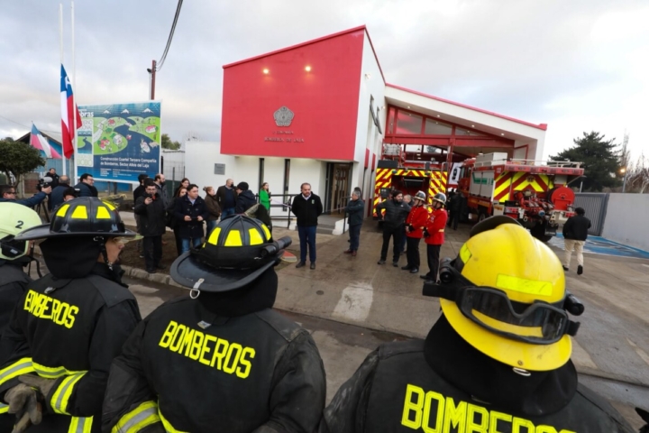 Tercera Compañía de Bomberos de Laja inaugura nuevo cuartel con inversión superior a .000 millones