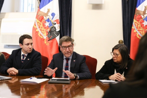 Anuncian coordinación con GORES para enfrentar crisis laboral Anuncian coordinación con GORES para enfrentar crisis laboral