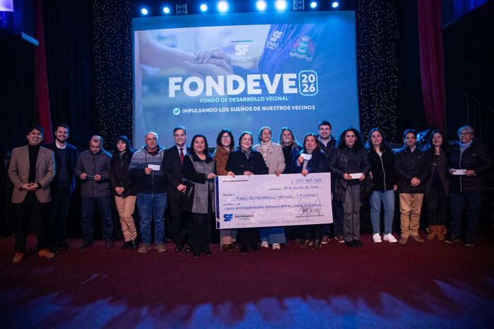 Más de 45 juntas de vecinos de San Fernando reciben más de 139 millones de pesos del FONDEVE