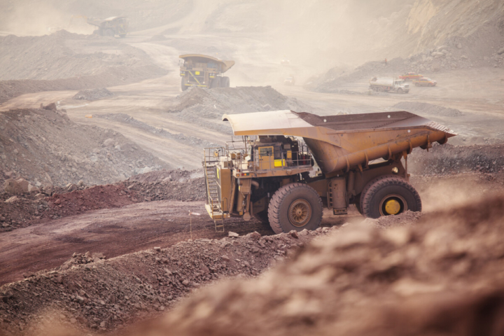 Sence suma dos nuevos cursos gratuitos de minería con inscripción abierta hasta septiembre