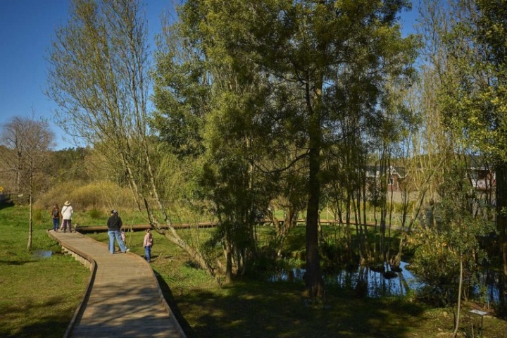 Valdivia inaugura Parque Silo de Collico tras inversión municipal de casi $178 millones