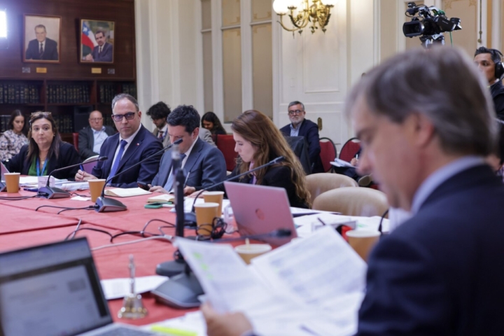 Presupuesto 2027 de Economía contempla $632 mil millones y quintuplica recursos para Capital Semilla