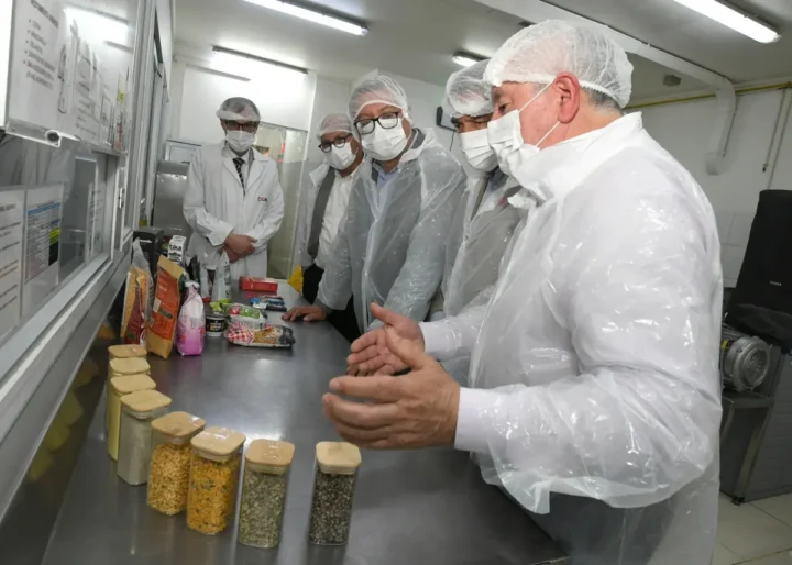 Temuco conecta a emprendedores con laboratorios y tecnología científica