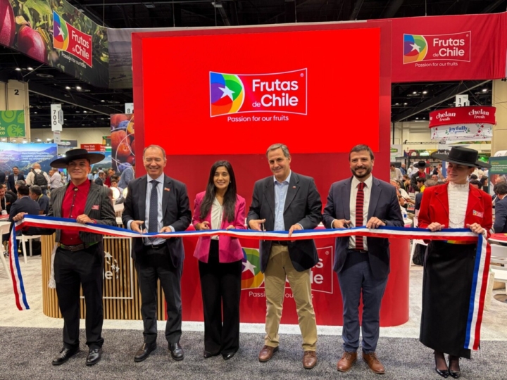 Chile refuerza vínculos comerciales en EE.UU. para agilizar exportaciones de frutas y productos agrícolas